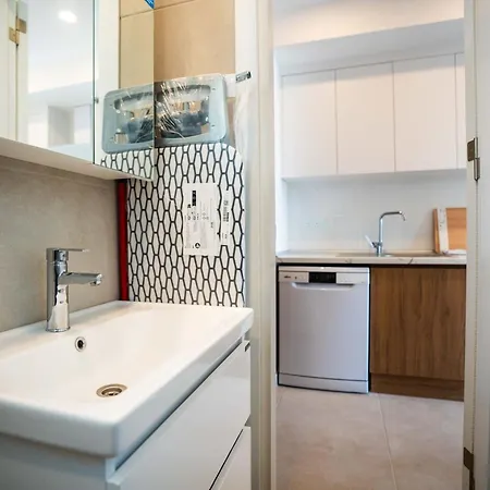 Apartment C15 Pearl Island With Mountain View Kalogrea