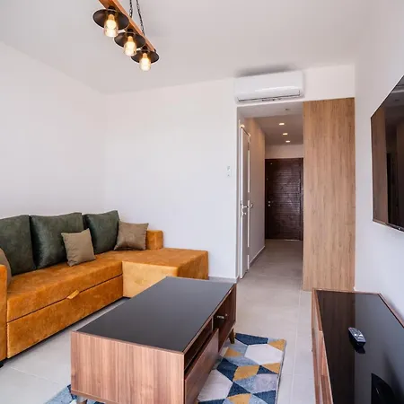 C15 Pearl Island With Mountain View Apartment Kalogrea