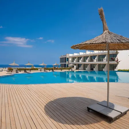 C15 Pearl Island With Mountain View Apartment *